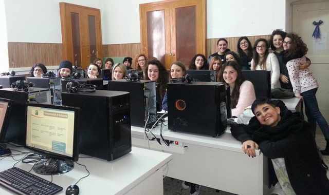 I progetti ''.Teens'': lavorare per le aziende seduti sui banchi di scuola